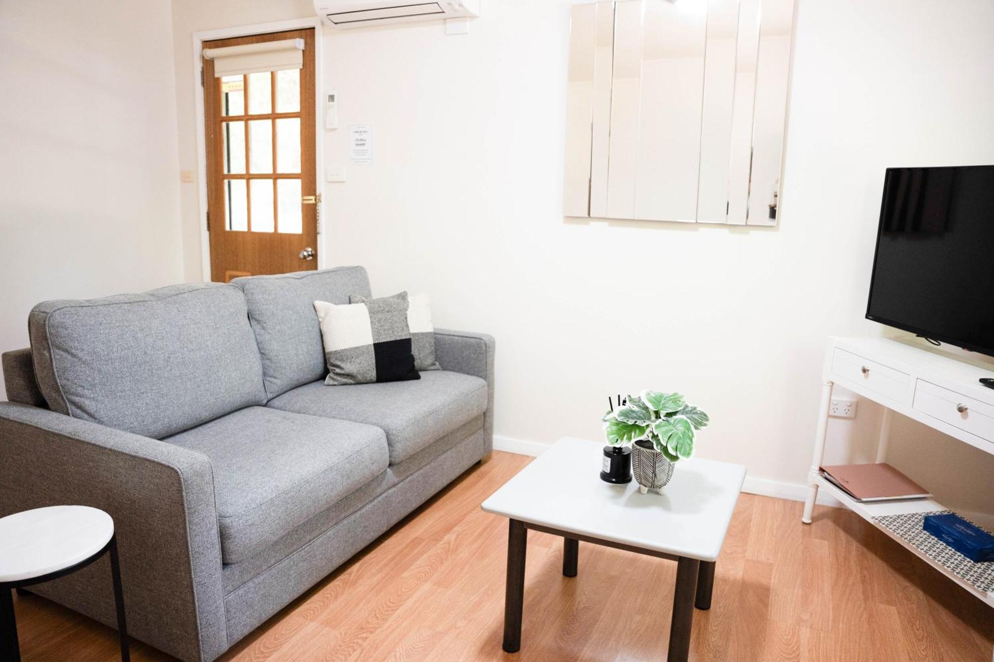Adina Lodge Holiday Apartments Bright Exterior foto